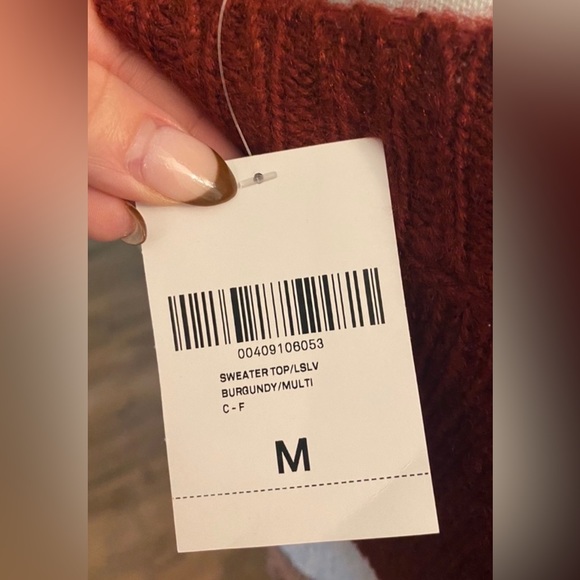 Forever 21 sweater - Picture 5 of 5